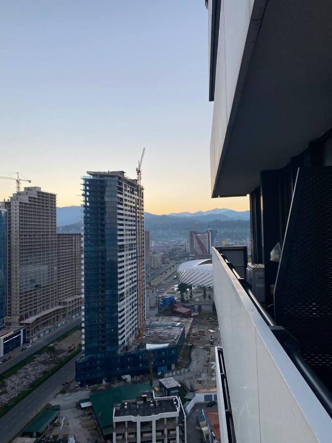 Orbi City Luxury Studio Harbour And Sea View Batoemi Buitenkant foto